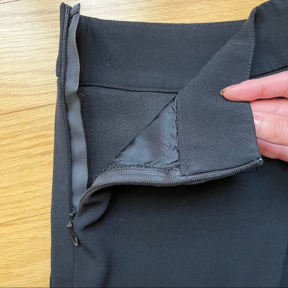 NWOT black crepe Judith & Charles pants - Picture 6 of 11